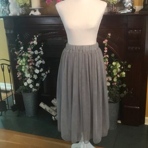 Grey tulle midi skirt